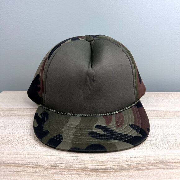 Vintage 80's/90's Camo Foam Trucker Hat Madhatter Baseball Cap Hunting Fishing - Picture 1 of 6